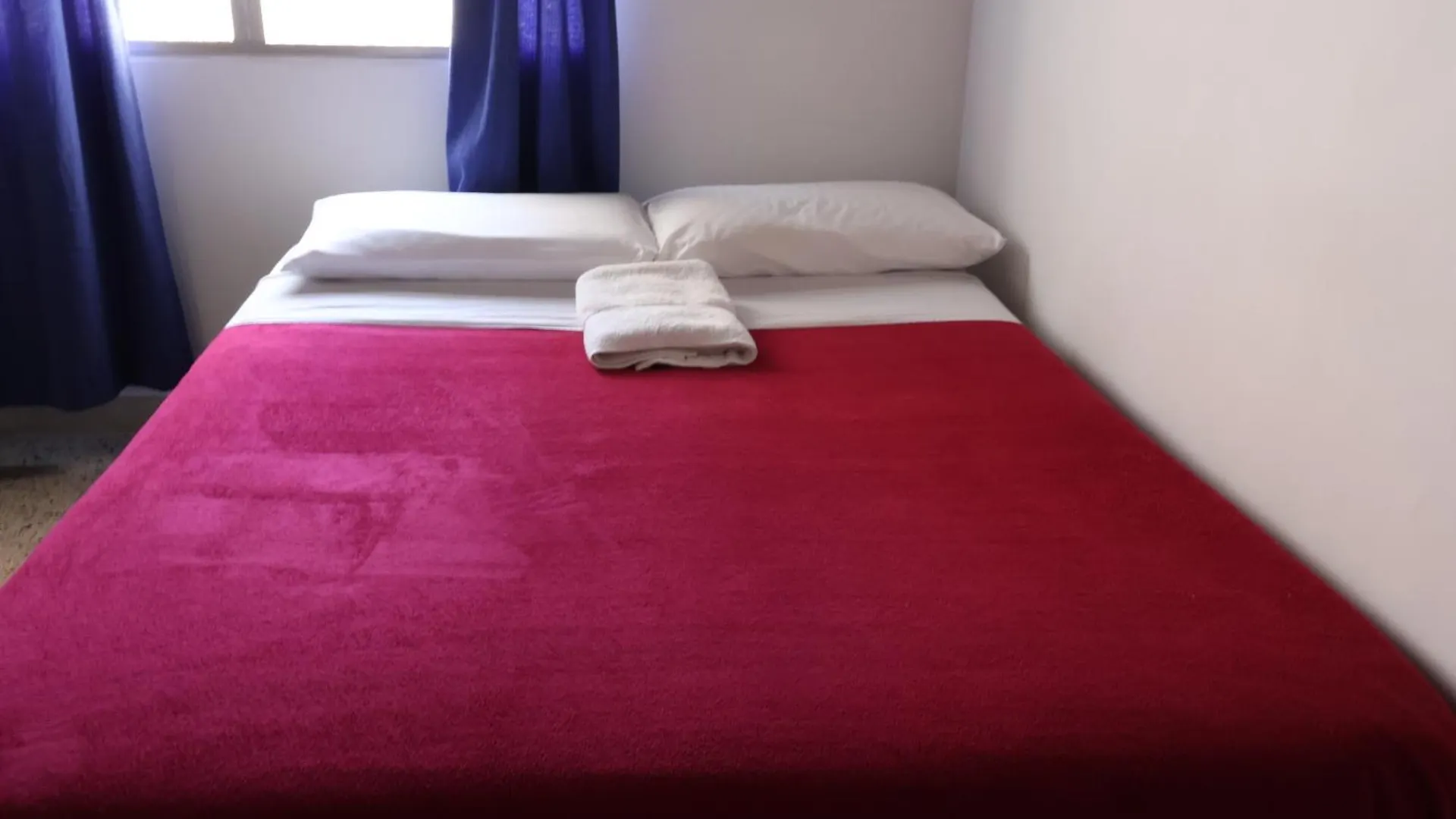 Apartament Living Poblado Manila 301 G Hab Doble Con Bano Medellín