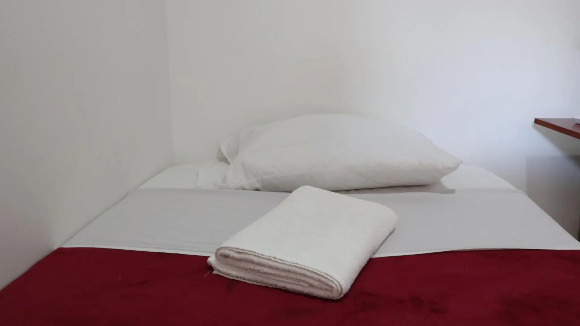 Apartament Living Poblado Manila 301 G Hab Doble Con Bano Medellín 0*,  Kolumbia